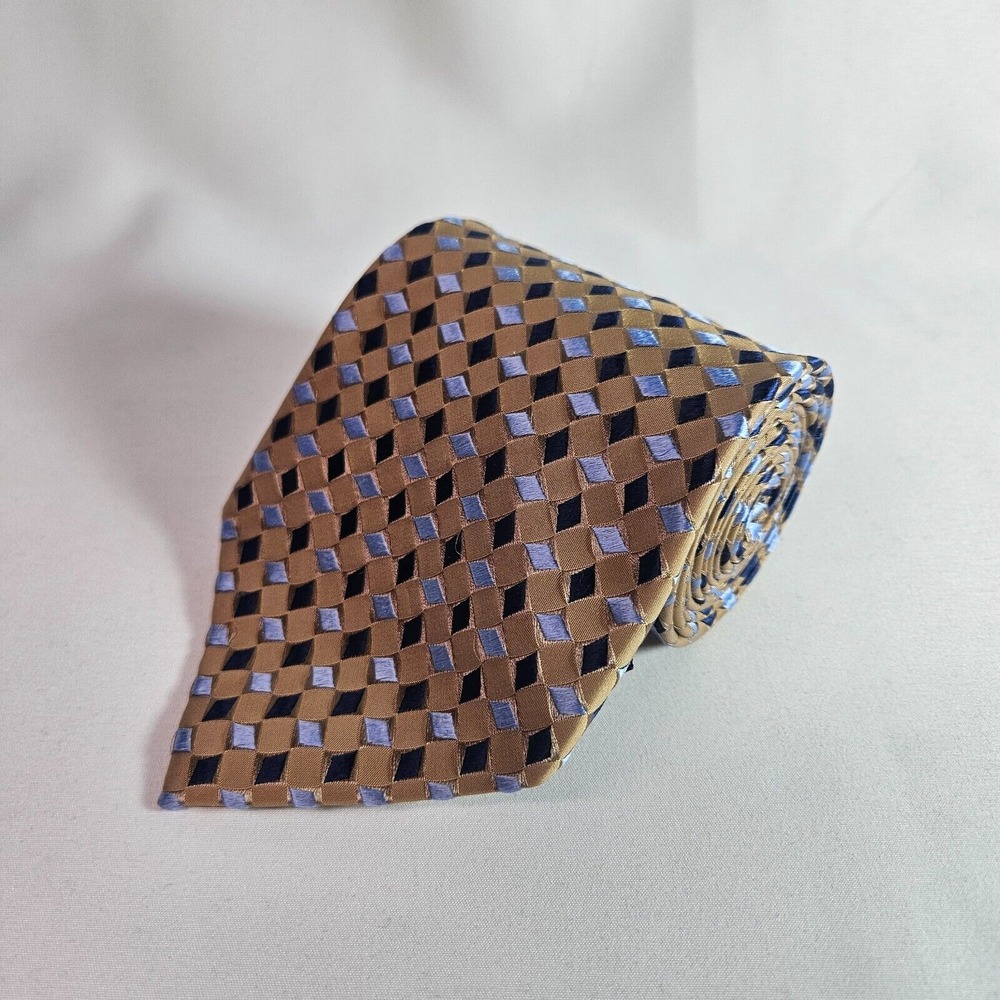Geoffrey Beene 100% Silk Hand Made Tie Geometric Gold 4"‎ x 57.5"